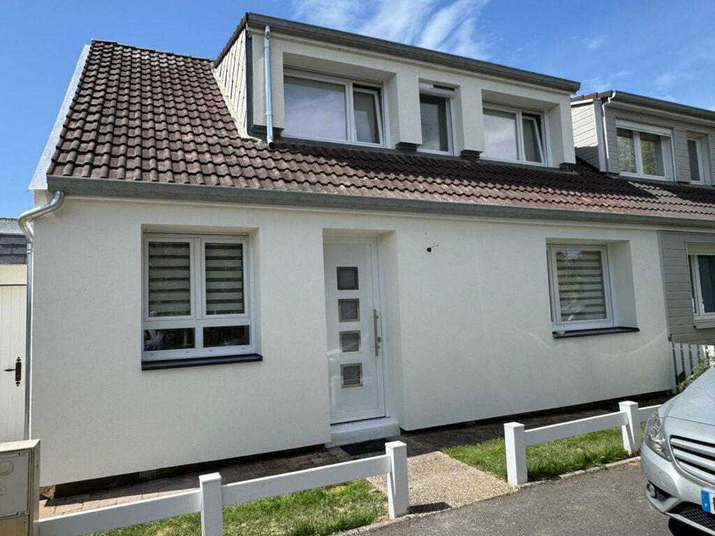 Chantier Marly isolation extérieure colle filet grésé sur maison
